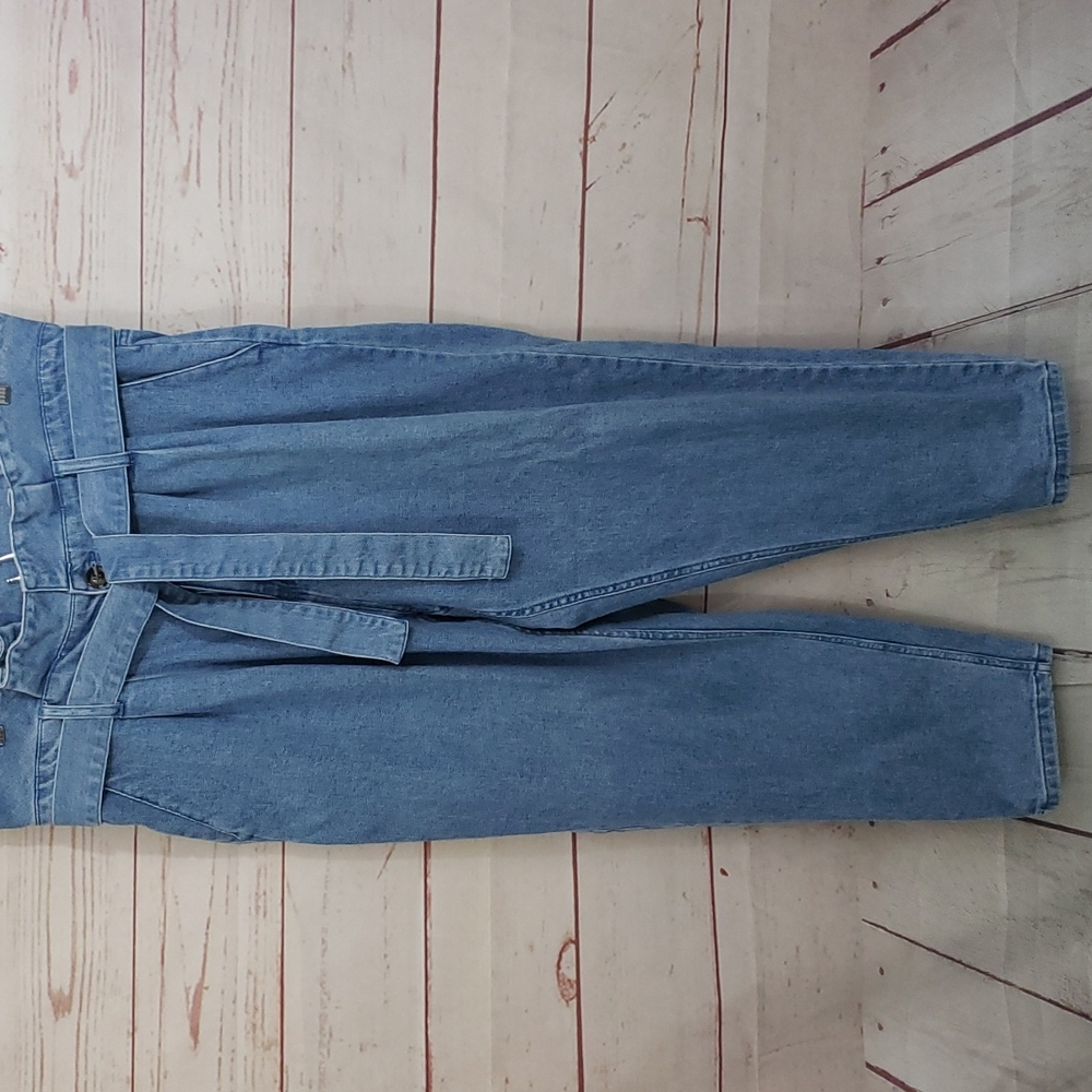 WHO WHAT WHERE♡Super Hi-Waist♡Tapered Leg♡Retro-Mod♡Belted♡Paper Bag Jeans